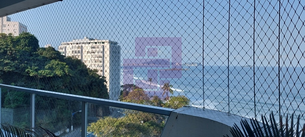 Venda de Apartamentos / Padrão na cidade de Guarujá