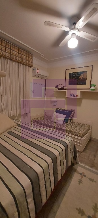 Venda de Apartamentos / Padrão na cidade de Guarujá