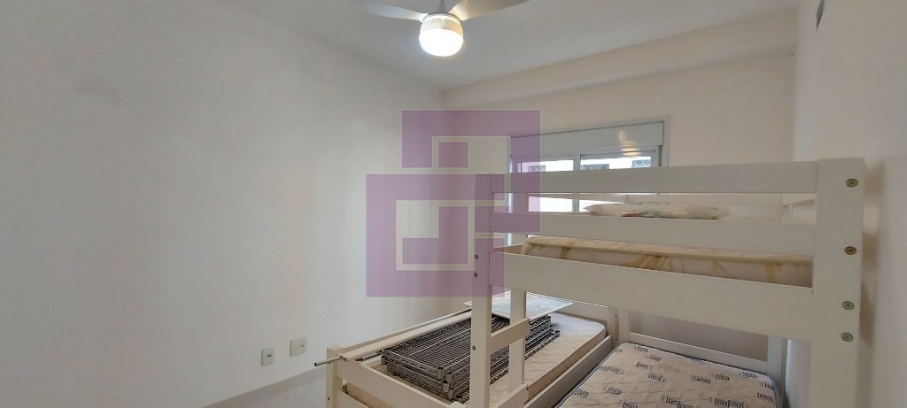 Venda de Apartamentos / Padrão na cidade de Guarujá
