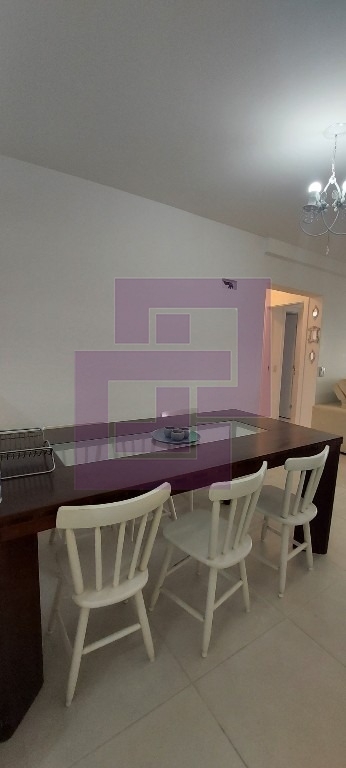 Venda de Apartamentos / Padrão na cidade de Guarujá