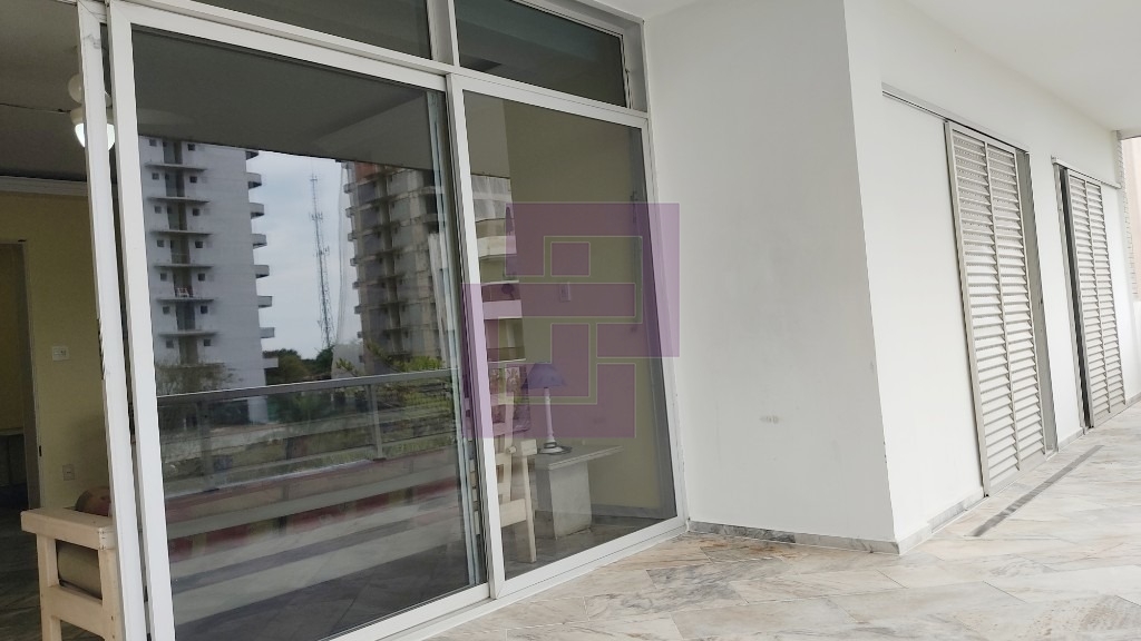 Enseada! Otimo Apartamento