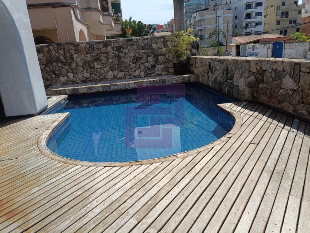 Enseada lado Praia.