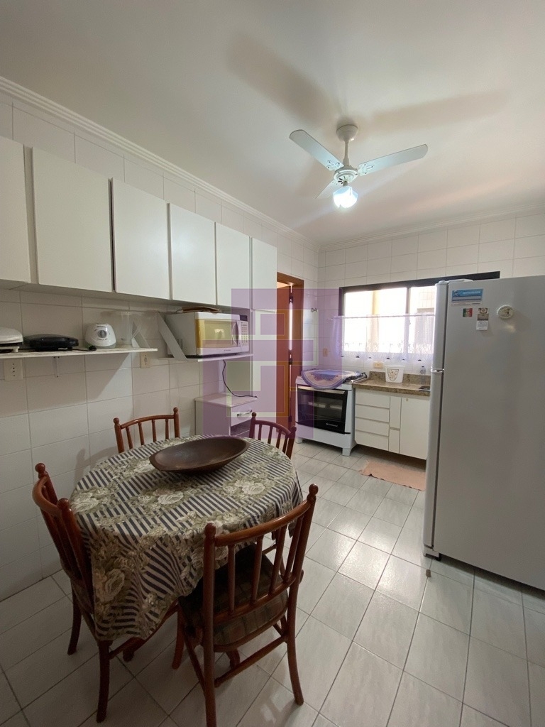 Enseada. Otimo apartamento