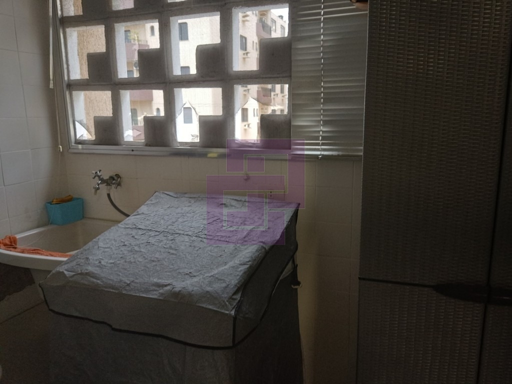 Venda de Apartamentos / Padrão na cidade de Guarujá