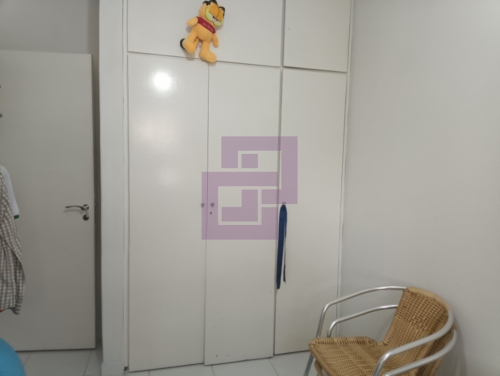 Venda de Apartamentos / Padrão na cidade de Guarujá