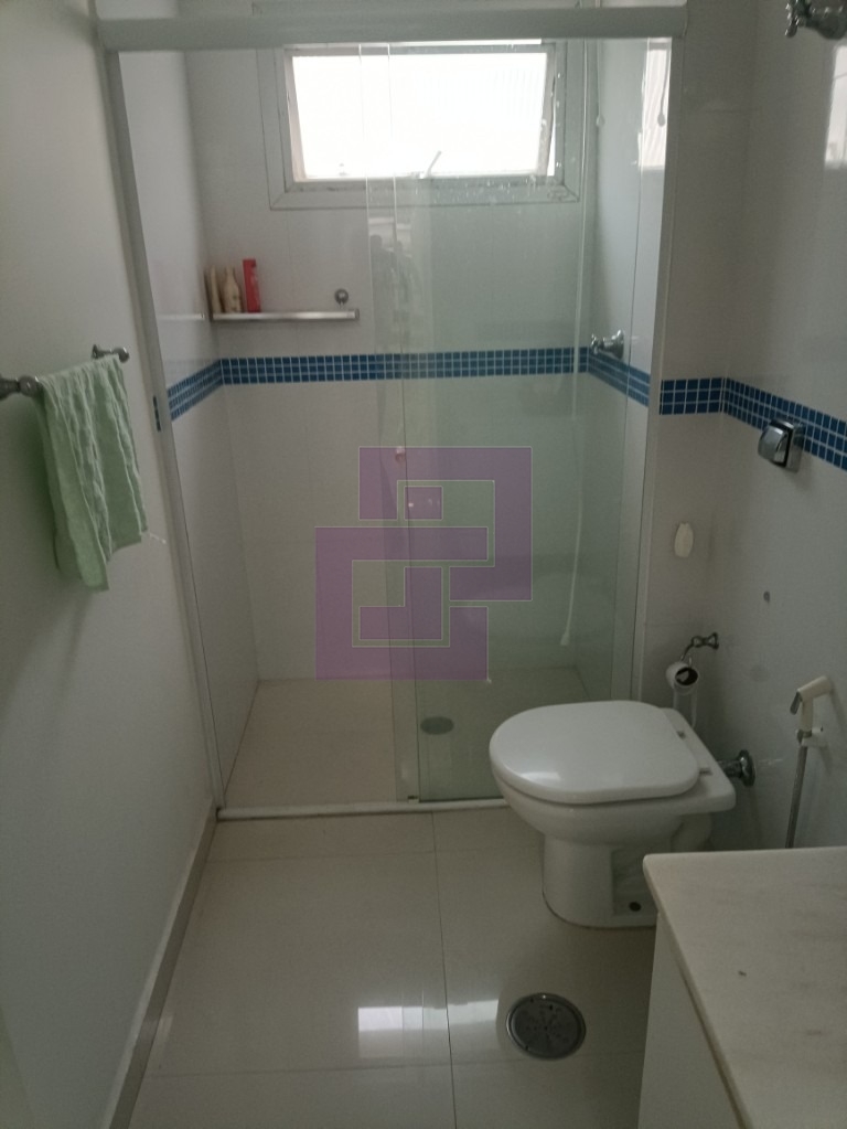 Enseada. Otimo Apartamento