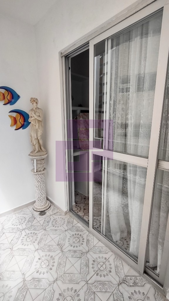 Venda de Apartamentos / Padrão na cidade de Guarujá