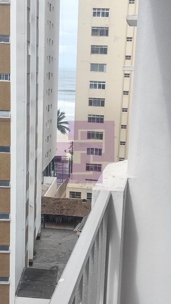 Venda de Apartamentos / Padrão na cidade de Guarujá