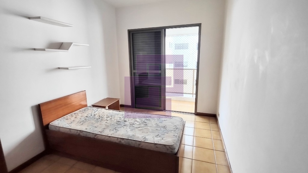 Venda de Apartamentos / Padrão na cidade de Guarujá