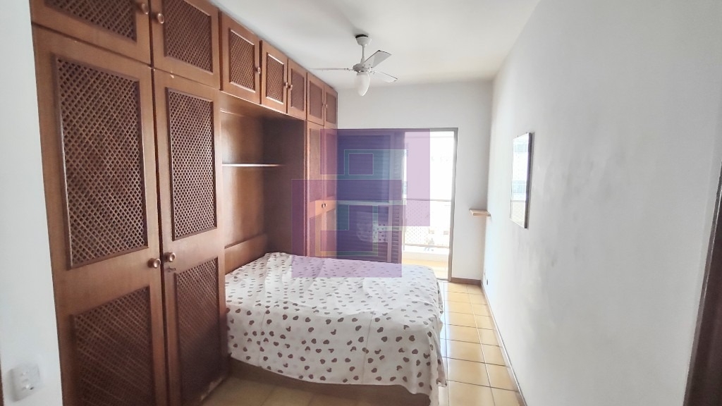 Venda de Apartamentos / Padrão na cidade de Guarujá