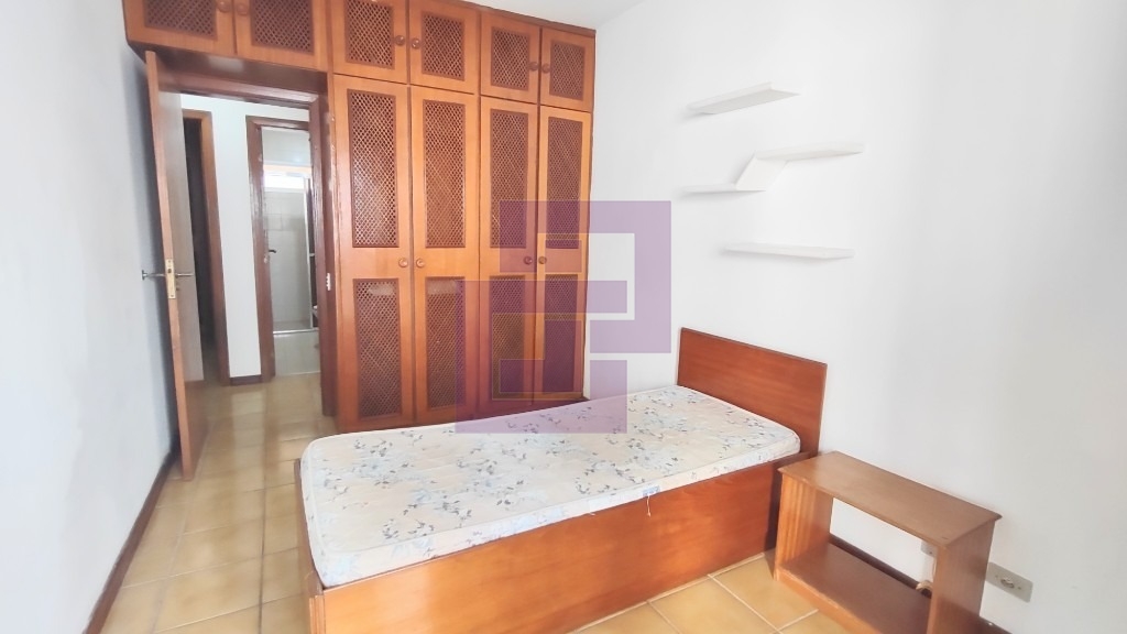 Venda de Apartamentos / Padrão na cidade de Guarujá