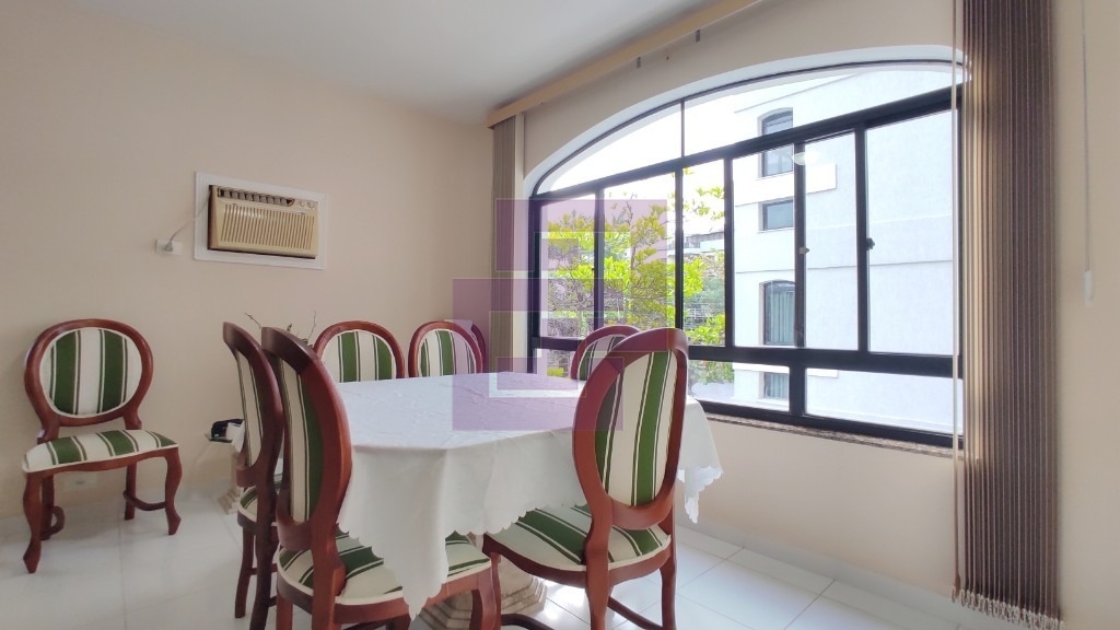 Lindo apartamento com iluminação natural!!