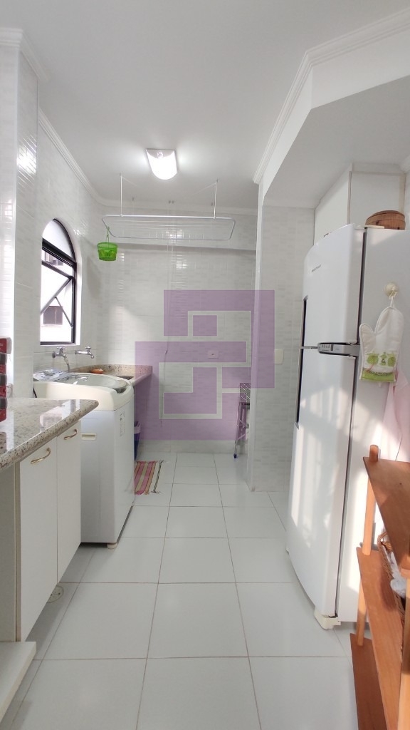 Lindo apartamento com iluminação natural!!