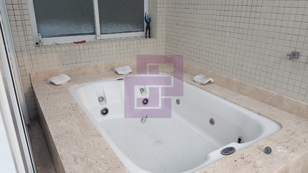 Belíssima casa em condomínio fechado na praia do pernambuco !!!!