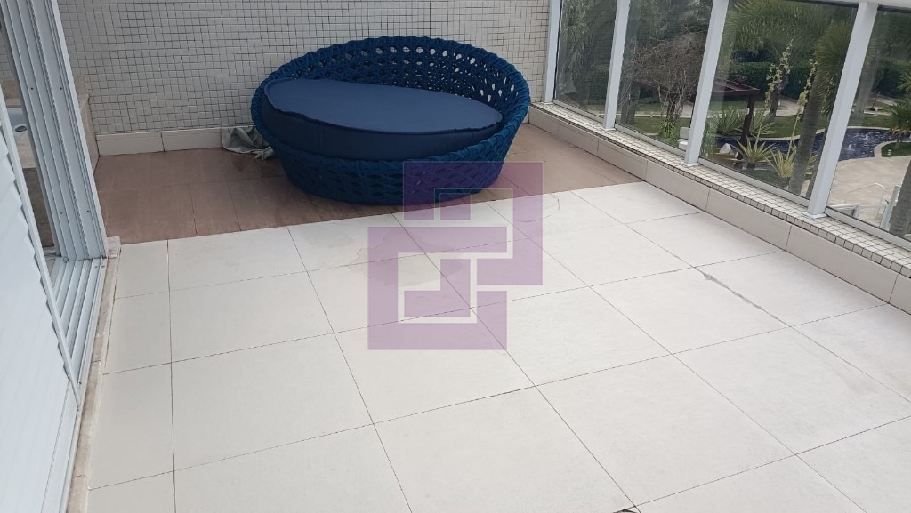 Belíssima casa em condomínio fechado na praia do pernambuco !!!!