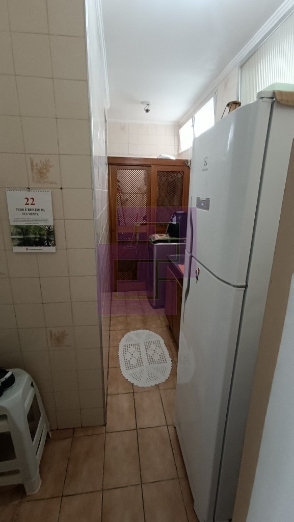 Venda de Apartamentos / Padrão na cidade de Guarujá