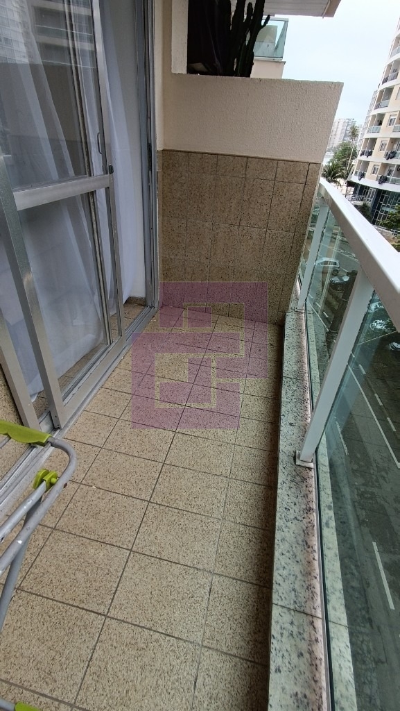 Venda de Apartamentos / Padrão na cidade de Guarujá