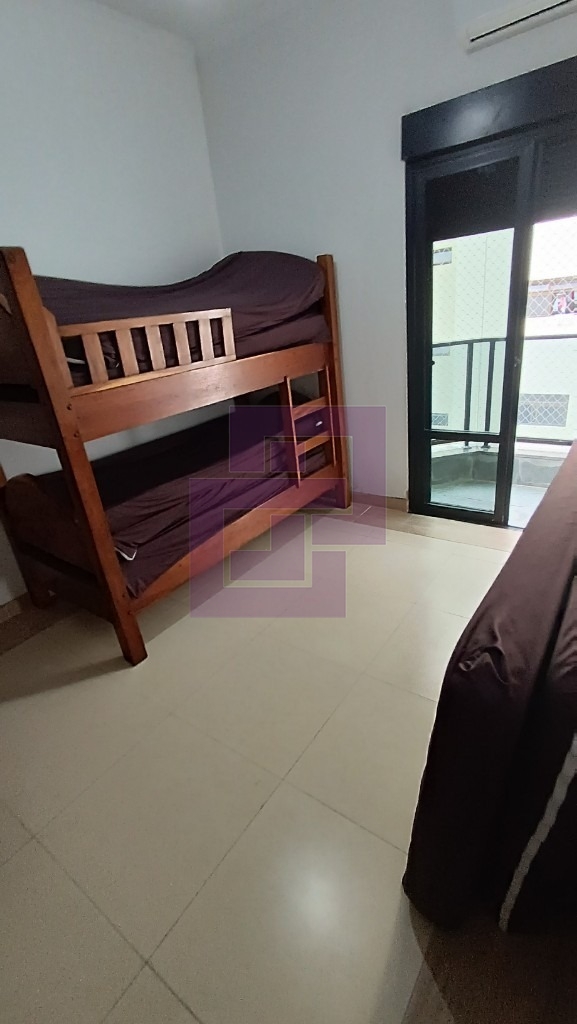 Venda de Apartamentos / Padrão na cidade de Guarujá
