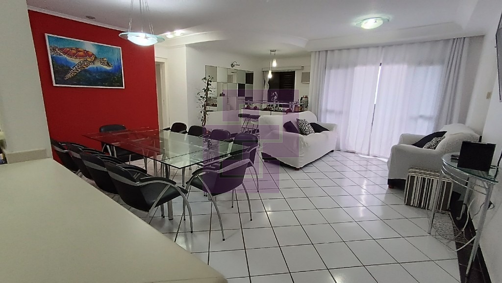 Enseada. Ótima localização.