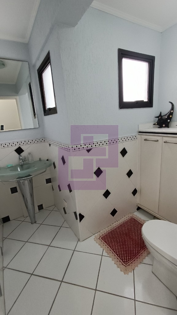 Enseada. Ótima localização.