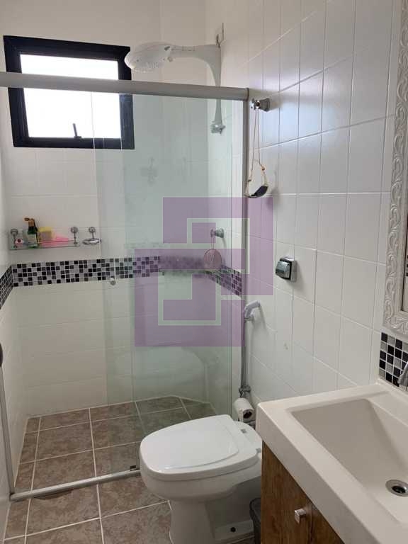 Venda de Apartamentos / Padrão na cidade de Guarujá