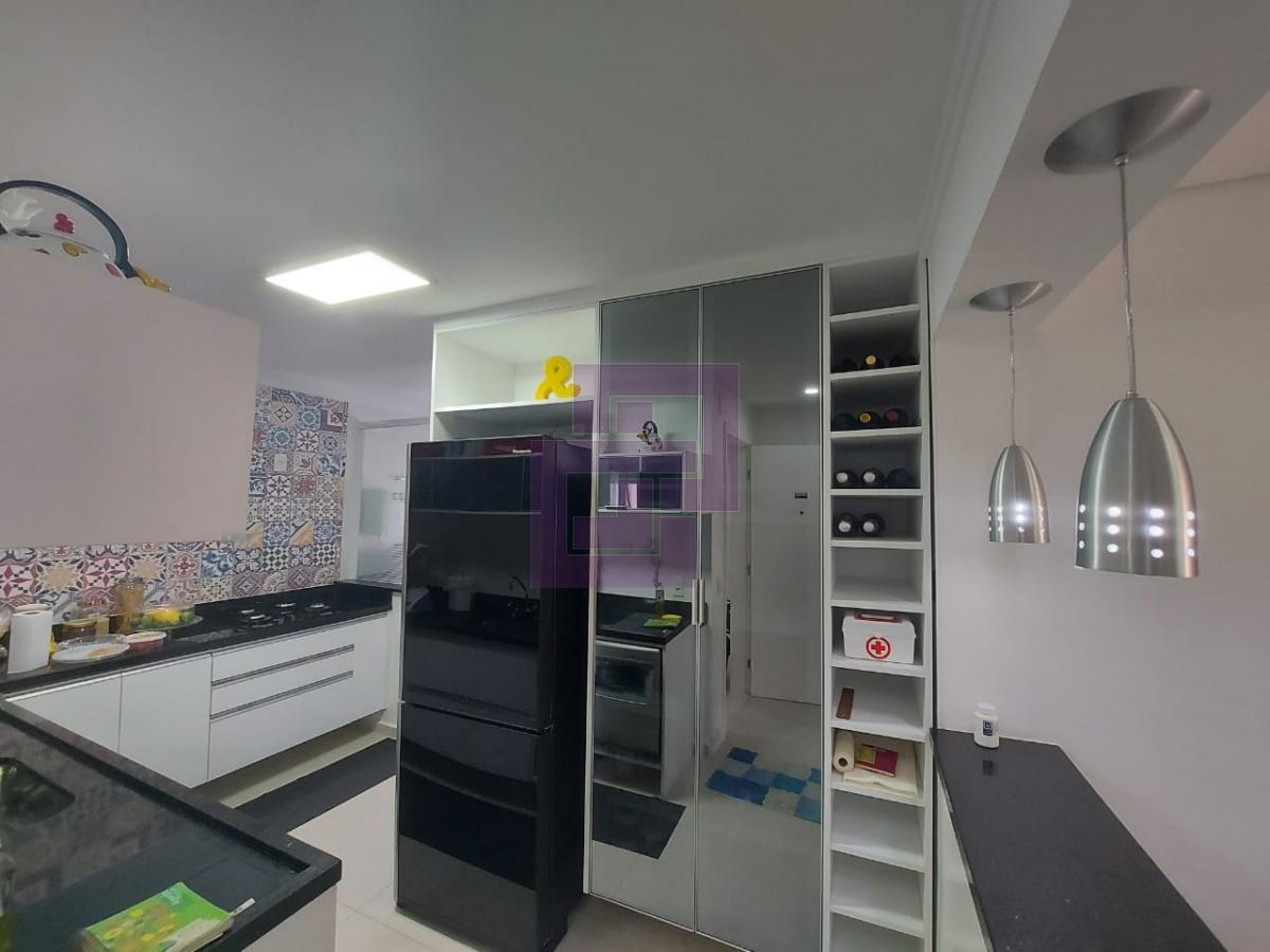 Apartamento para Venda em Guarujá / SP no bairro Astúrias