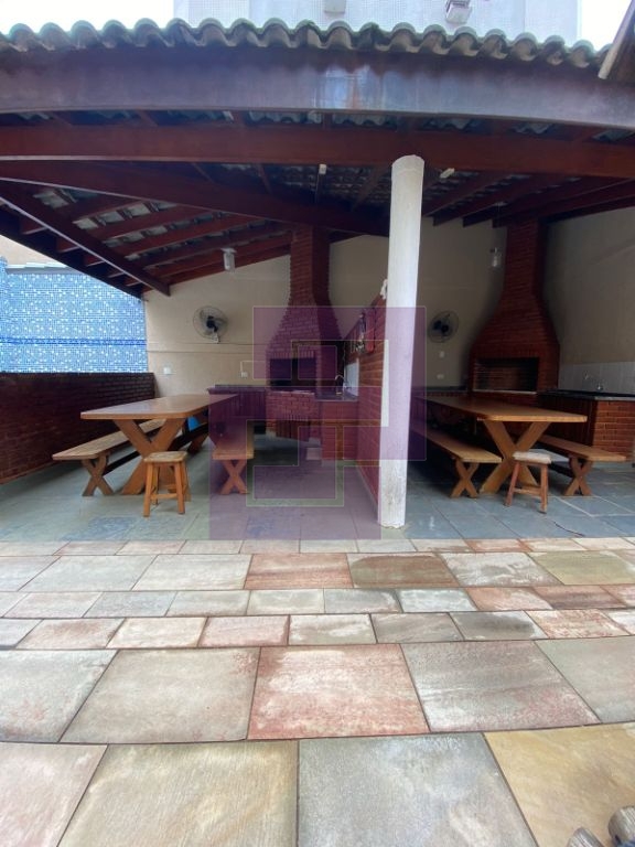 Enseada, uma quadra da Praia com lazer !!!!!
