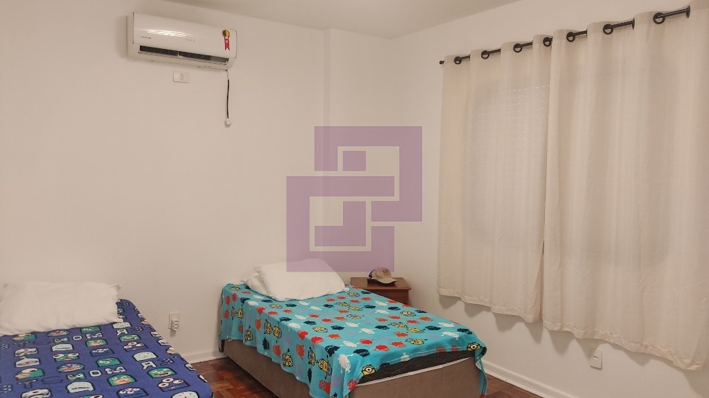 Venda de Apartamentos / Padrão na cidade de Guarujá