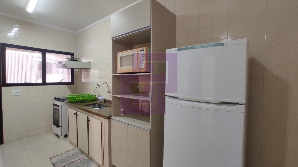 Venda de apartamentos / padrão na cidade de guarujá