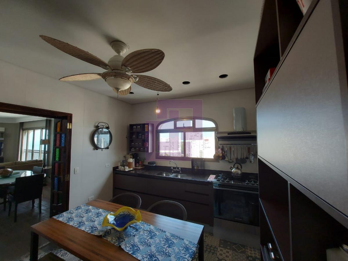 Apartamento para Venda em Guarujá / SP no bairro Astúrias