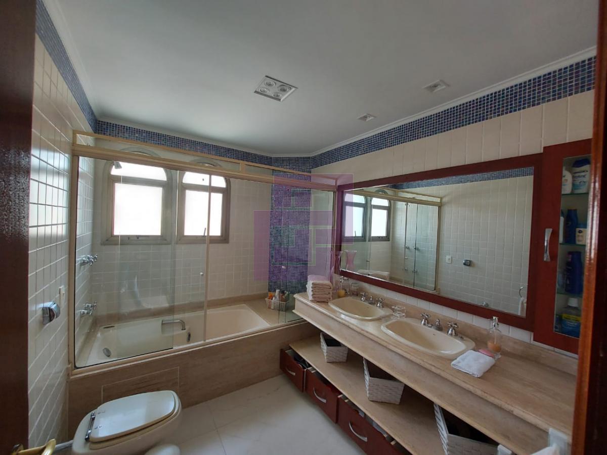 Apartamento para Venda em Guarujá / SP no bairro Astúrias