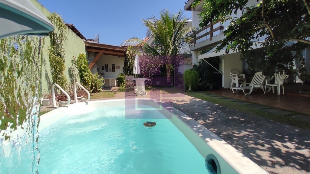 Venda de Casas / Sobrado na cidade de Guarujá