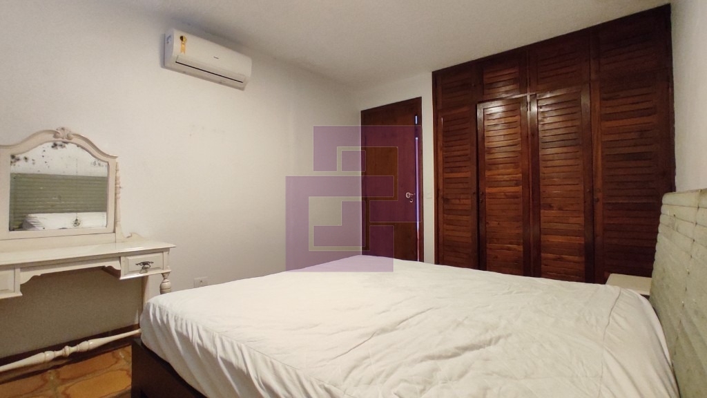 Venda de Casas / Sobrado na cidade de Guarujá