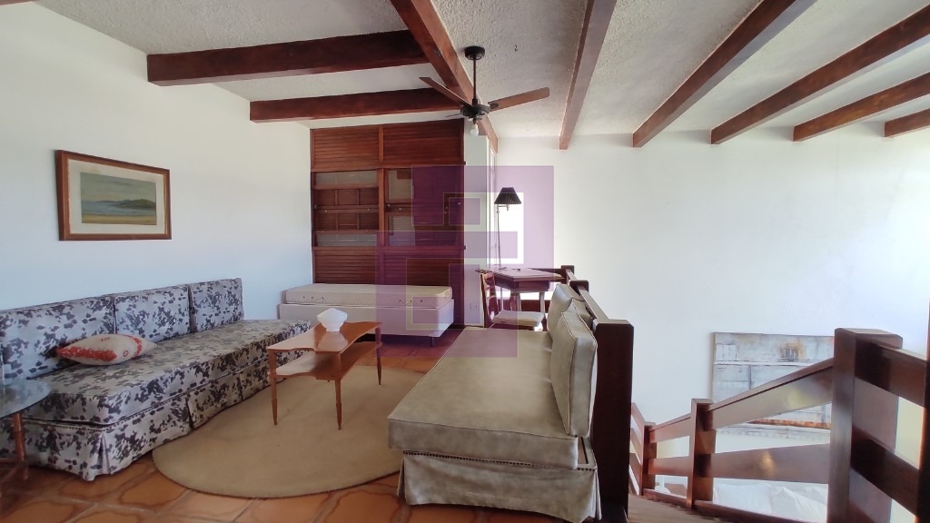 Venda de Casas / Sobrado na cidade de Guarujá