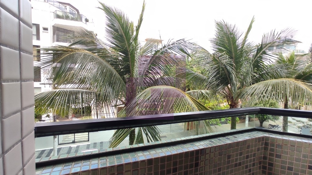 Venda de Apartamentos / Padrão na cidade de Guarujá