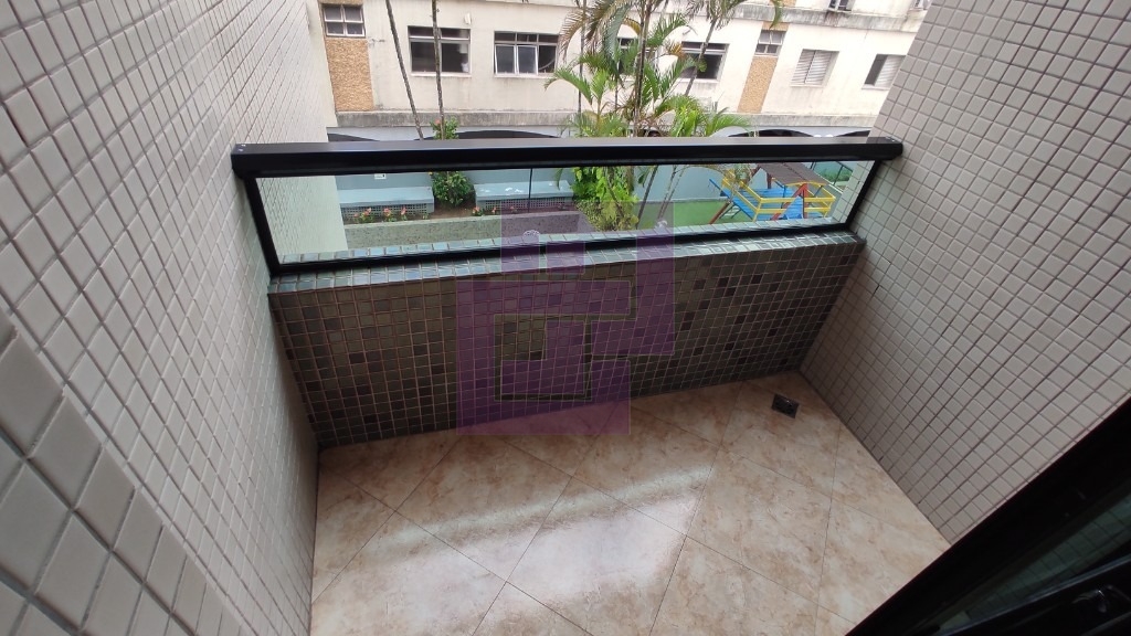 Venda de Apartamentos / Padrão na cidade de Guarujá