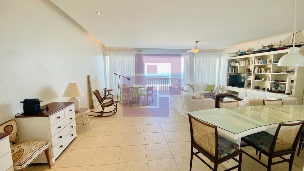 Pitanguieras ,Apartamento Alto Padrão, vista total por Mar