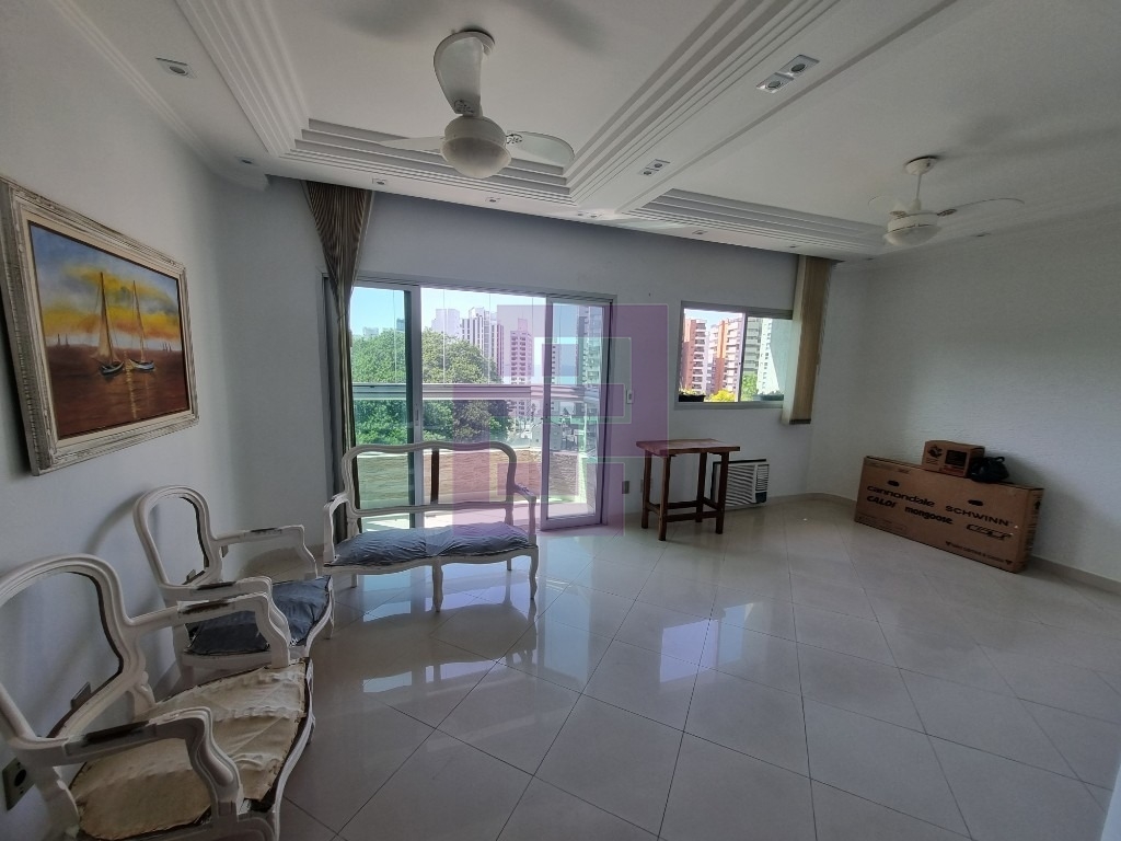 LIndo Apartamento com 3