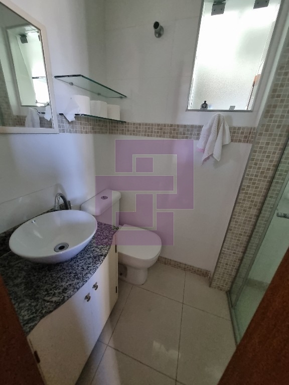 LIndo Apartamento com 3