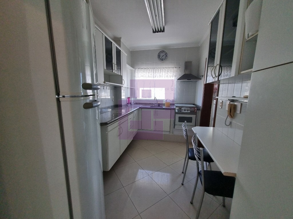LIndo Apartamento com 3