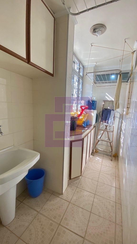 Venda apartamento Pitangueiras