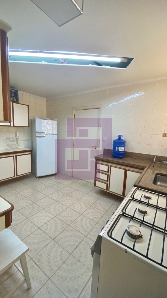 Venda apartamento Pitangueiras