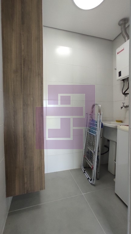Venda de apartamentos / padrão na cidade de guarujá