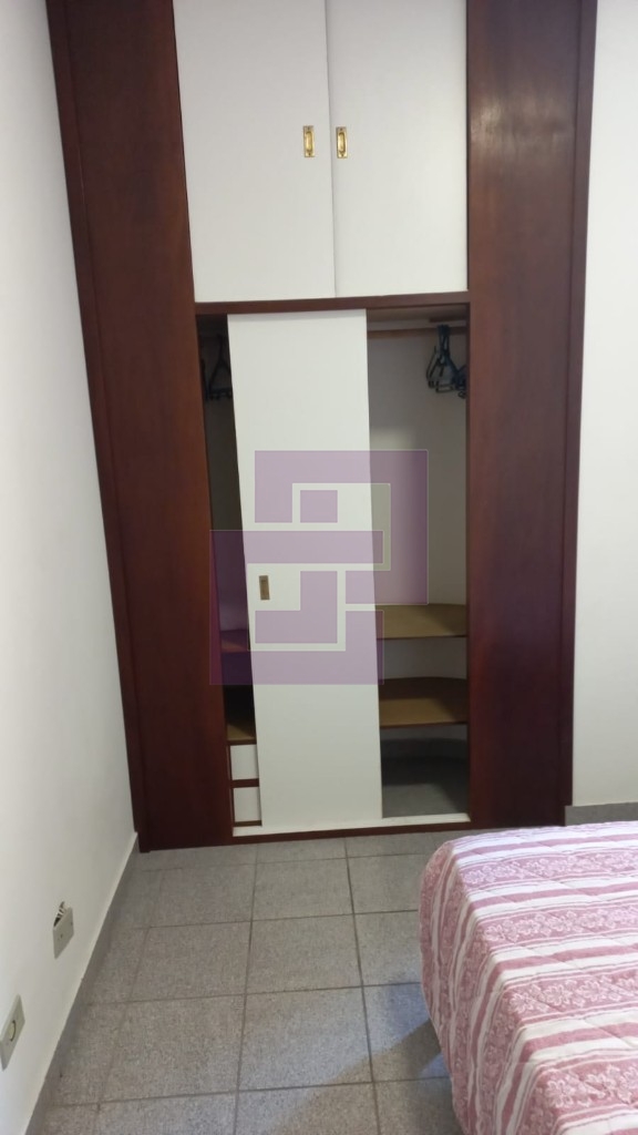 Venda de Apartamentos / Padrão na cidade de Guarujá