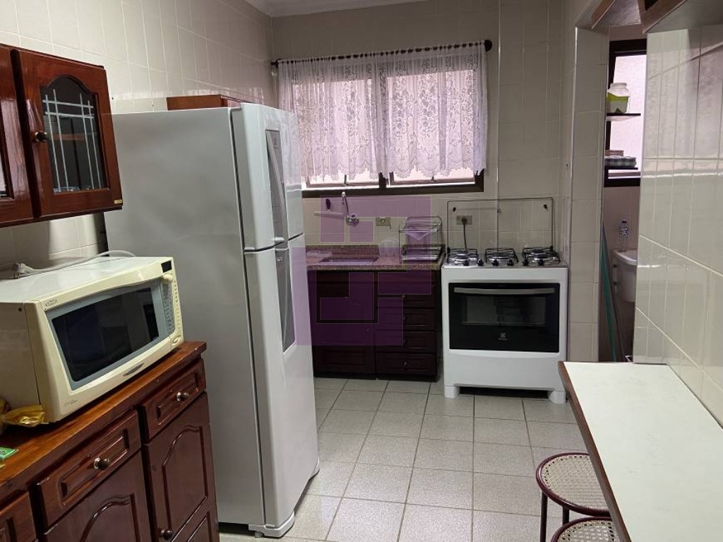 Venda de Apartamentos / Padrão na cidade de Guarujá