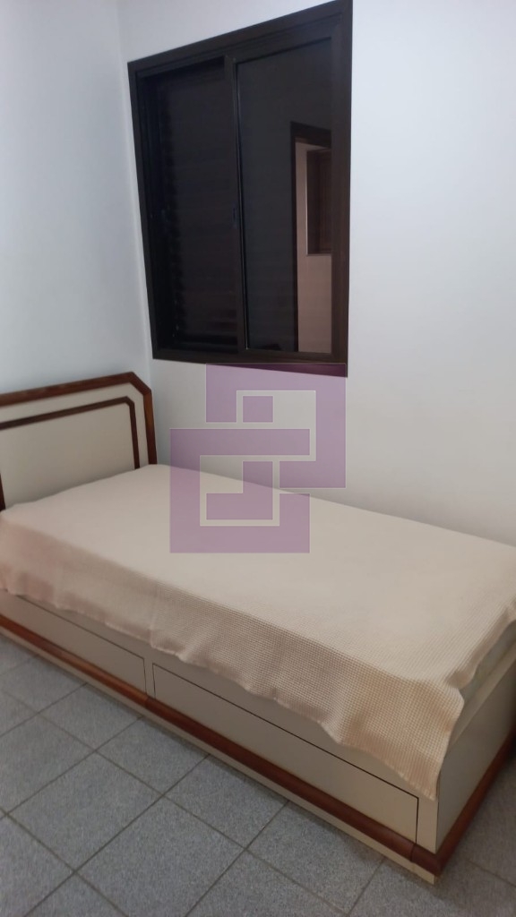 Venda de Apartamentos / Padrão na cidade de Guarujá