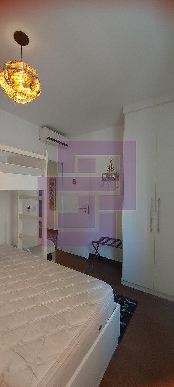 Venda de Apartamentos / Padrão na cidade de Guarujá