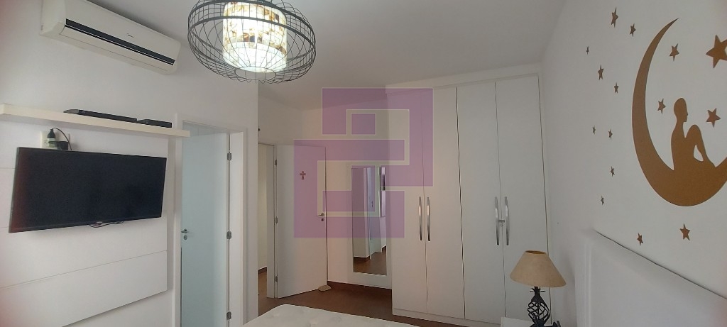 Venda de Apartamentos / Padrão na cidade de Guarujá