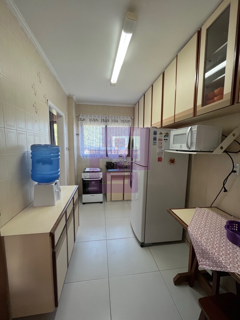 Praia do tombo, lindo apartamento com vista livre.