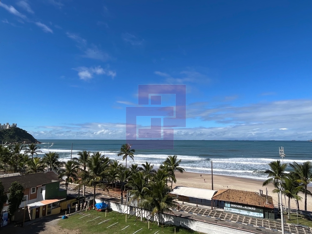 Apartamento no Tombo, todo reformado!